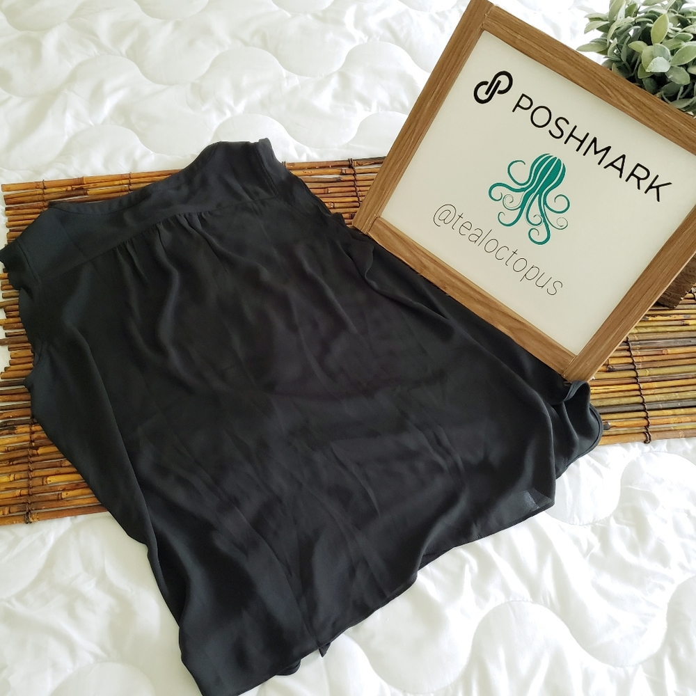 LOFT ANN TAYLOR | BLACK BLOUSE RUFFLE | MEDIUM - Picture 4 of 6